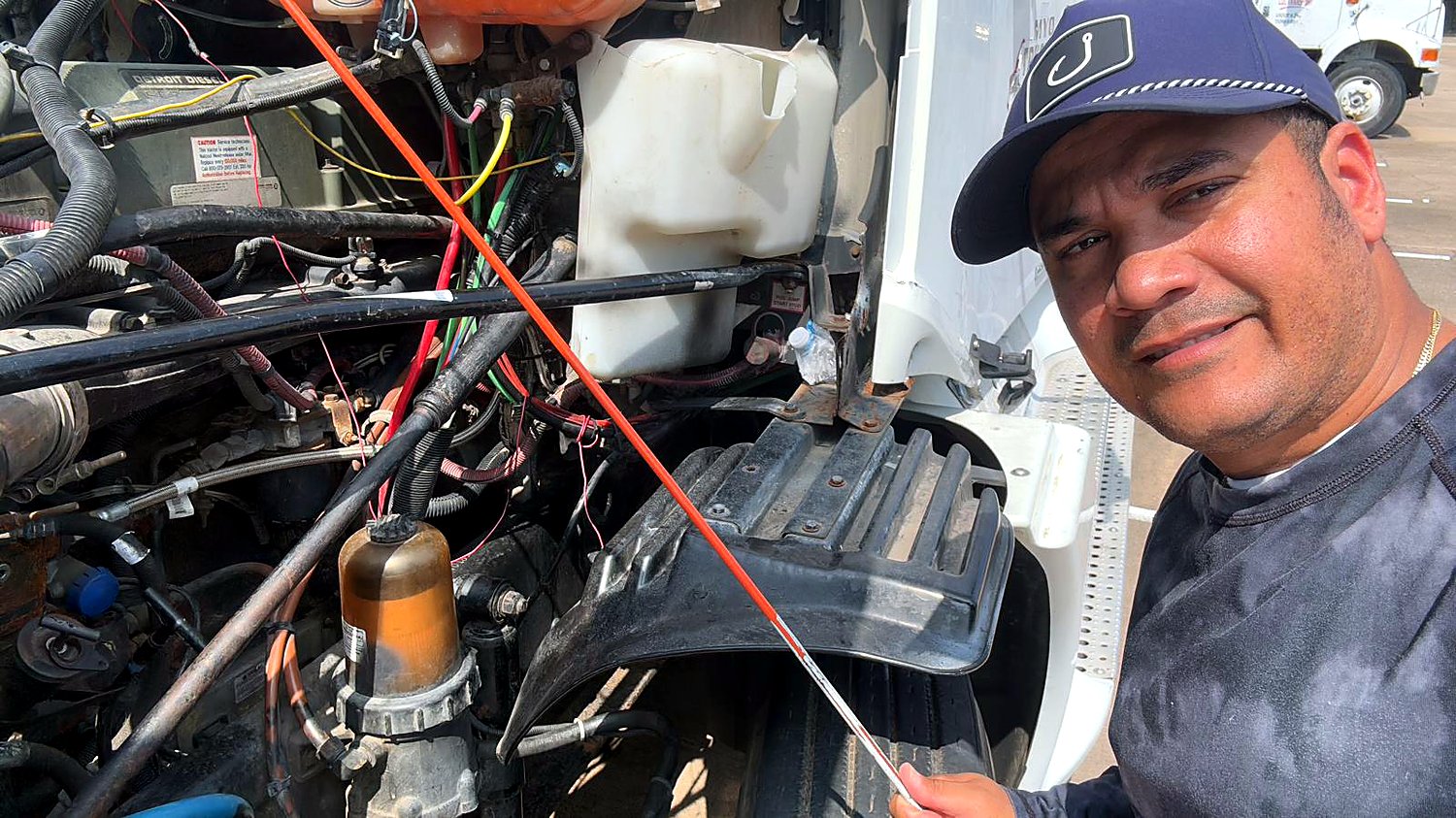 Conociendo el motor y la mecánica del camión comercial